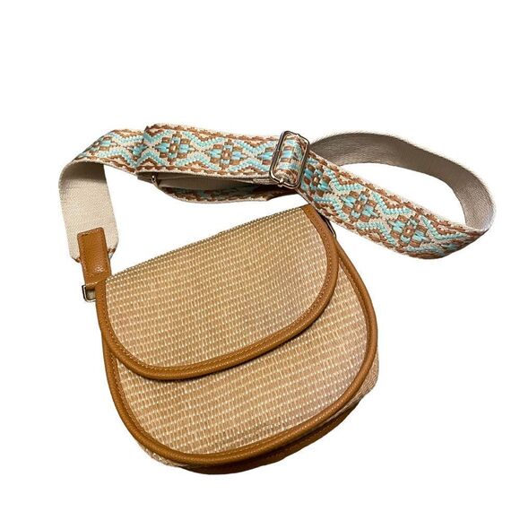 Shiraleah Romina Woven Crossbody Bag - Picture 1 of 6